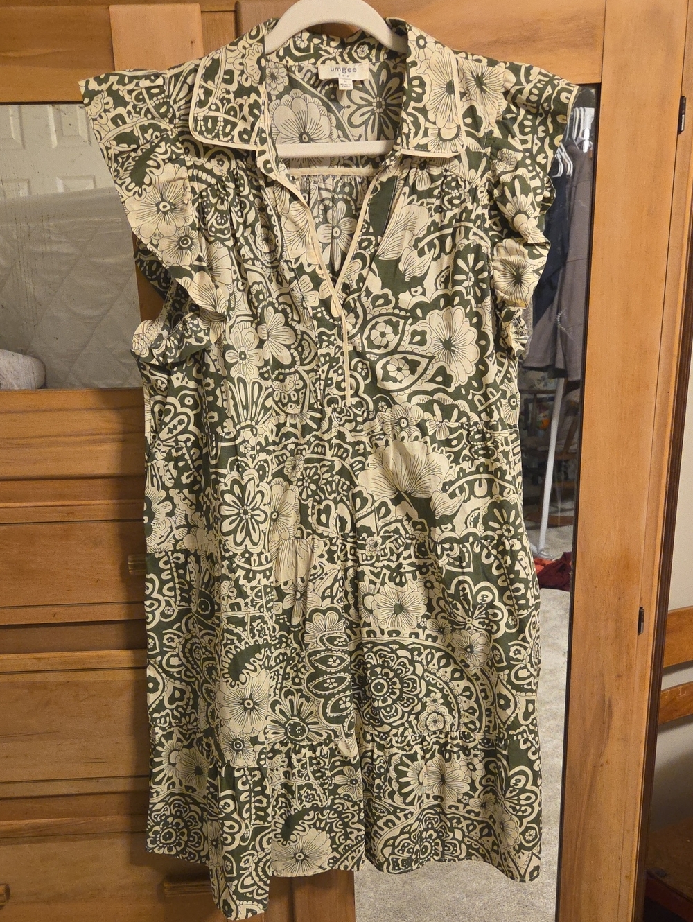 Umgee Olive Green and Cream Floral Midi Dress